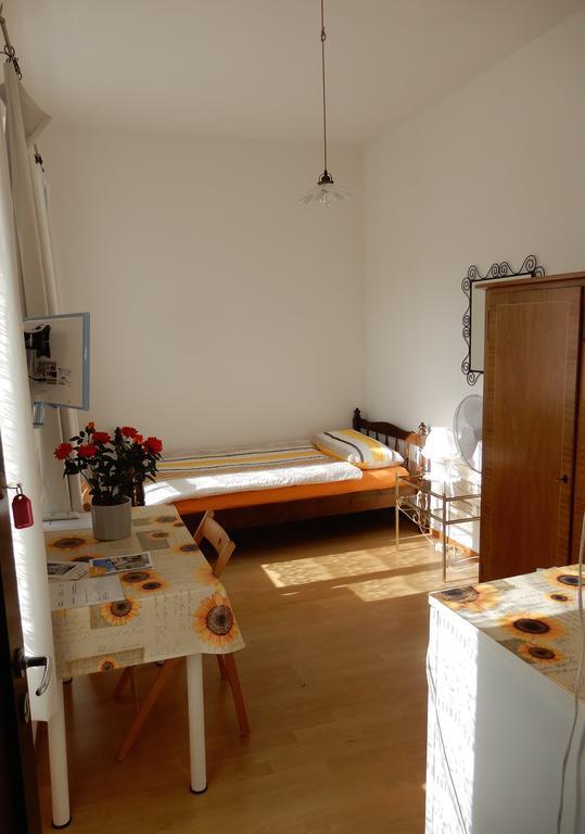 Annie'S Bed & Breakfast Ascona Luaran gambar