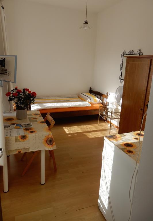 Annie'S Bed & Breakfast Ascona Luaran gambar